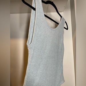 Ribbed tank top with exposed back